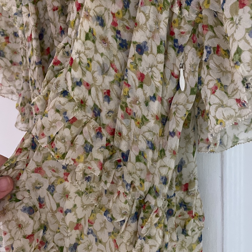 Doen Antoinette Maxi Dress in Yellow Victoria Floral - Picture 7 of 9